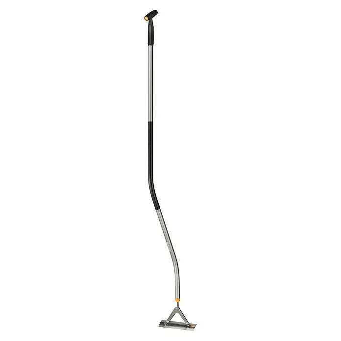 Fiskars Jäter Ergonomic - L x B x H: 1.660 x 230 x 260 mm - Langstielige Jäthacke mit silbernem Stiel, schwarzem Griff und orangefarbenen Akzenten, mit gebogenem Schaft und breiter silberner Klinge.