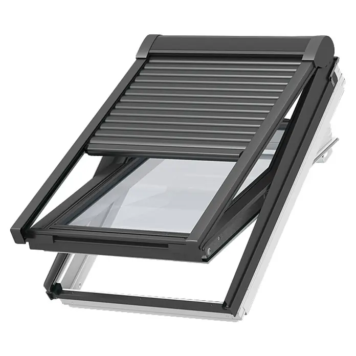Velux Dachfenster-Rollladen Elektro SML CK06 0000K - Passend für Fenstergröße: CK06, C06, Passend für Fenstertyp: GGL, GGU, GPL, GPU, GHL, GHU, GZL, GLL, GLU, VU und VKU - Dunkelgraues Dachfenster mit Außenrollladen, teilweise geöffnet.