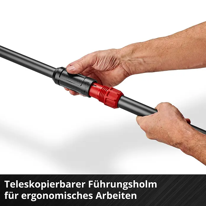 Einhell Power X-Change 18V Akku-Fugenreiniger GE-CC 18/110 Li E - 18 V - Hände stellen eine schwarze Teleskopstange mit rotem Verriegelungsmechanismus ein.