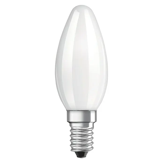 Osram LED-Lampe Kerzenform E14 matt - E14, Nicht Dimmbar, Warmweiß, 470 lm, 4 W, Matt - Eine Nahaufnahme einer weißen Glühbirne im Kerzenstil mit einem silbernen Sockel auf einem weißen Hintergrund.