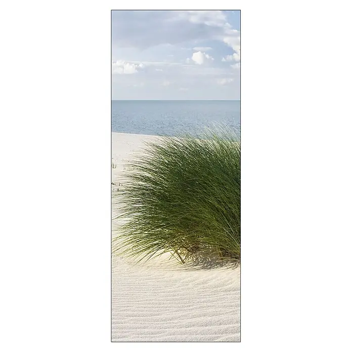 Glasbild - Seaside Idyll, B x H: 90 x 80 cm, 3 -tlg. - Eine vertikale Aufnahme von Strandhafer in weißem Sand mit blauem Wasser im Hintergrund, eingefangen in einer ruhigen, natürlichen Umgebung.