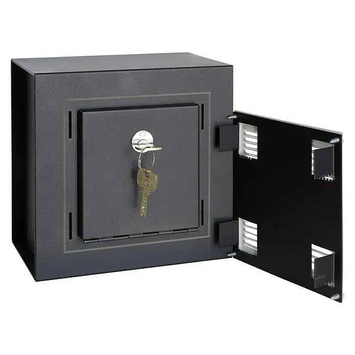 Arregui Grid Caja fuerte empotrable 13000W-S0 - L x An x Al: 20 x 20 x 13 cm, Tipo de bloqueo: Llave, 6 l - Una caja fuerte con una puerta abierta y una llave en la cerradura, ideal para guardar objetos de valor de forma segura.