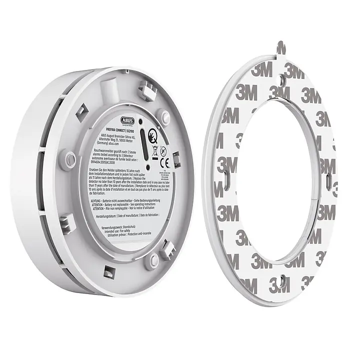 Abus Rauchwarnmelder PREFIRA CONNECT - Batterielaufzeit: 10 Jahre, Alarmsignal: 85 dB, 1 Stk. - Rückseite eines weißen Rauchmelders mit Etiketten und separater weißer Montageplatte mit 3M-Klebeband. Für Brandschutz.