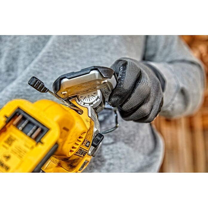 DeWalt XR 18V Sierra de calar de batería DCS334N-XJ (18 V, Sin batería, 3.200 /min) | BAUHAUS