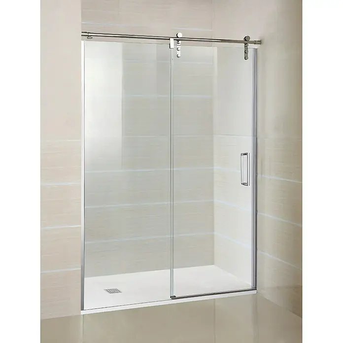 GME Mampara de ducha frontal Moving - 135 x 199 cm, Espesor de vidrio: 8 mm, Cromo - Una moderna puerta corredera de ducha de vidrio con herrajes plateados y un diseño minimalista para un ambiente de baño elegante.