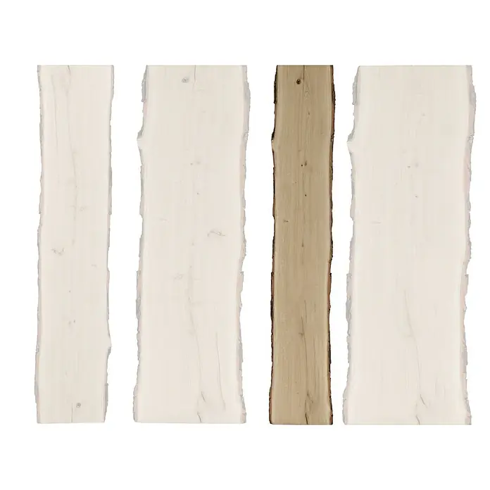 Blockware - Eiche, Anfallende Breite: 20 cm - 25 cm, 120 x 2,6 cm - Vier naturbelassene Holzbretter. Ideal für rustikale Dekorationen oder kreative Projekte.