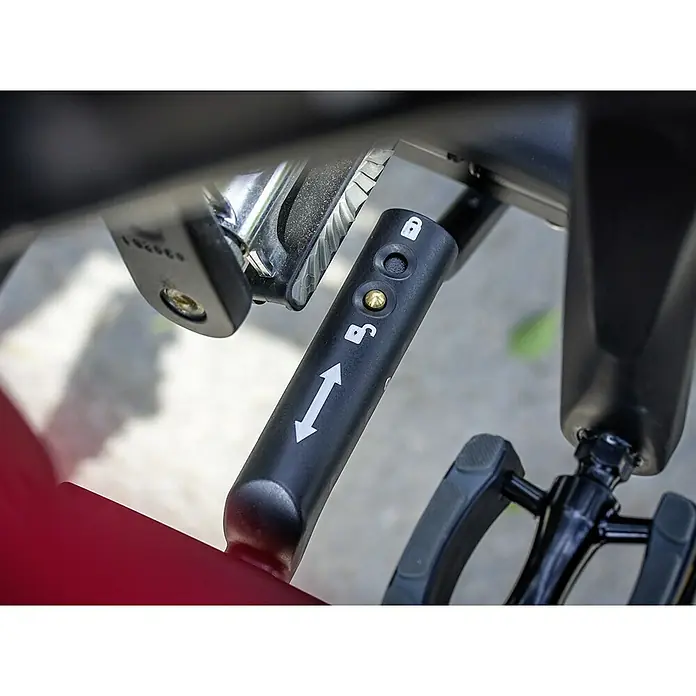 Eufab Fahrradträger Amber III - Geeignet für: 3 Fahrräder, Passend für: Fahrzeuge mit Anhängerkupplung - Nahaufnahme eines Fahrradsattels mit einer schwarzen Sattelstütze, die mit Schloss- und Entriegelungssymbolen versehen ist.