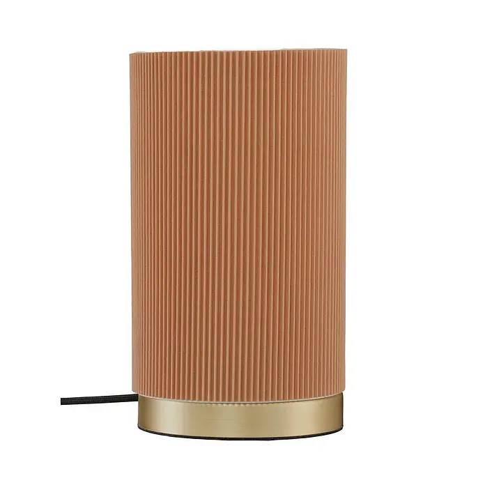 PR Home Tischleuchte Dora - 25 W, E27 - Zylindrische Tischleuchte mit geripptem Terrakotta-Schirm und goldenem Sockel.