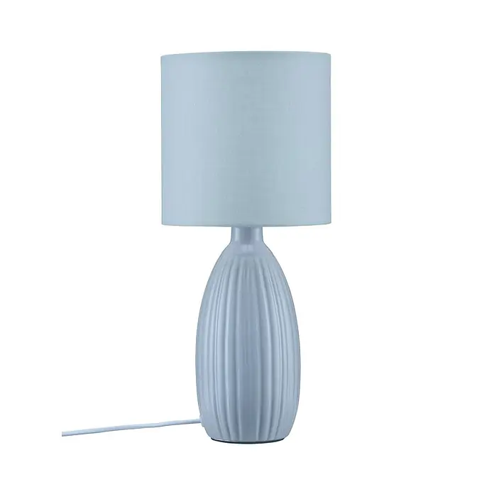PR Home Tischleuchte Uno - 25 W, E14 - Hellblaue Keramik-Tischlampe mit gerilltem Fuß und passendem Stoffschirm.