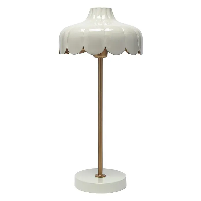 PR Home Tischleuchte Tischleuchte Wells - 25 W, E27 - Creme-farbene Tischlampe mit gewelltem Schirm, glänzendem Finish, Messingstiel und passendem rundem Fuß.