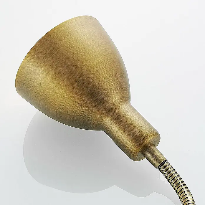 Lindby Wandleuchte Amrei - bronze / altmessing, bronze / altmessing, E14 - Konischer Lampenkopf aus gebürstetem Messing mit flexiblem Rippenarm.