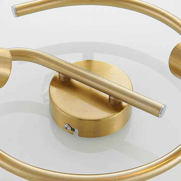 Lindby Deckenleuchte Kosta - messing / gold, E14 - Goldfarbene Deckenleuchte aus Metall mit rundem Design und zentralem Sockel.