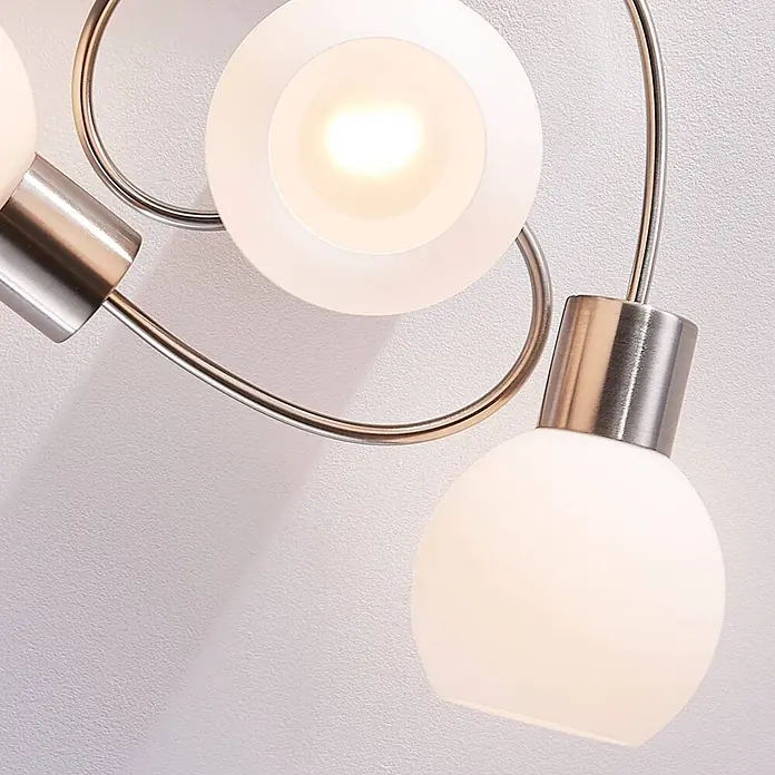 Lindby Deckenleuchte Ciala - alu / grau / zink, E14 - Moderne Deckenleuchte mit gebürsteten Metallarmen und weißen Glasschirmen.