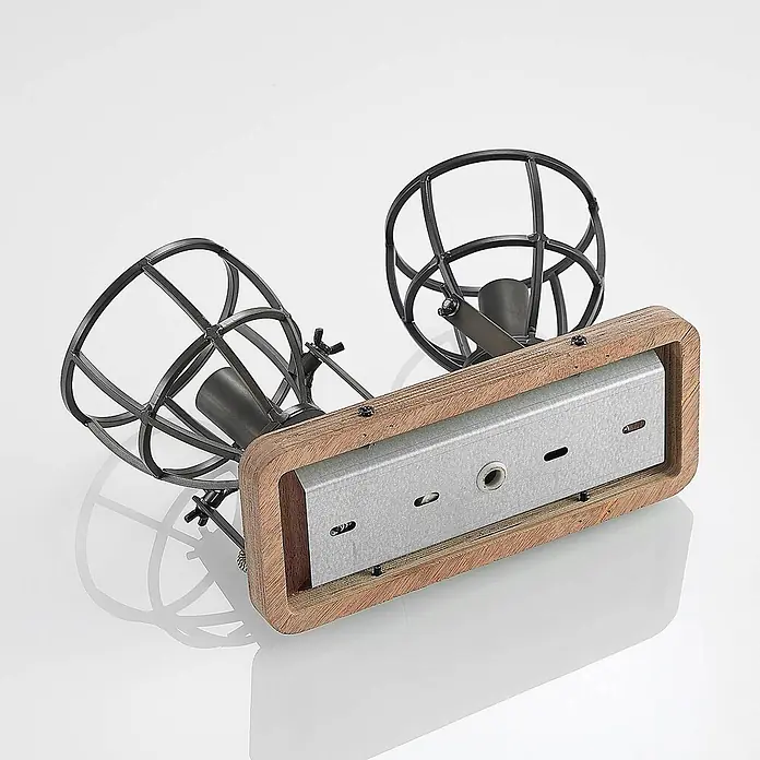 Lindby Deckenleuchte Rutger - Holz dunkel, schwarz, E14 - Zwei industrielle Käfigleuchten auf einer Holzbasis mit einer Metallmontageplatte.