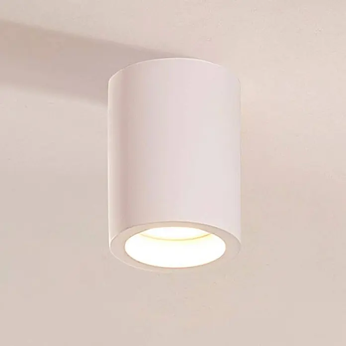 Lindby Deckenleuchte Annelies - weiß / opal, GU10 - Weißer zylindrischer Aufbau-Downlight, der warmes Licht abgibt.