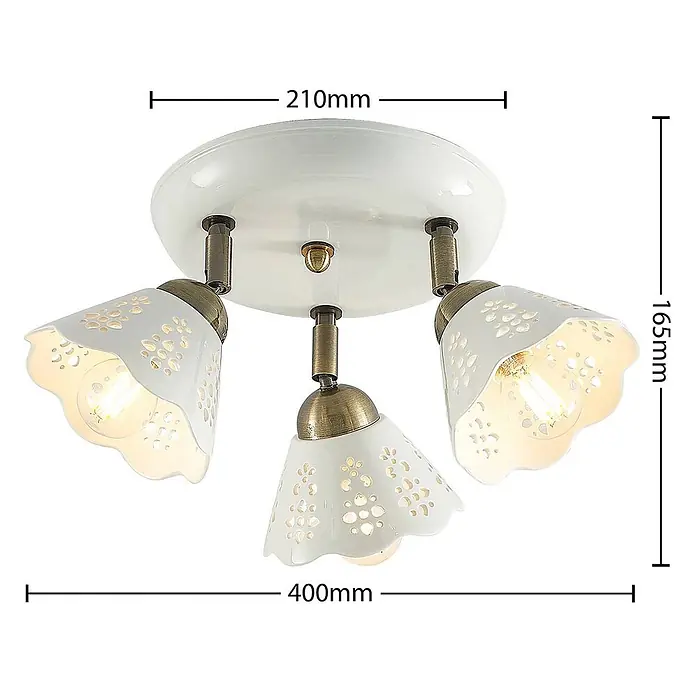 Lindby Deckenlampe in bronze, weiß, Deckenstrahler -  - Weiße 3-flammige Deckenleuchte mit verstellbaren, perforierten Keramikschirmen und Messingdetails.