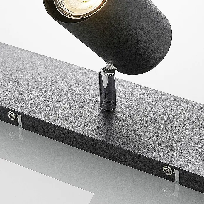 Lindby Deckenstrahler Joffrey - L x B x H: 49 x 9,5 x 16,5 cm, schwarz, schwarz, GU10 - Schwarzer, strukturierter Strahler mit verchromtem Verbinder auf passender rechteckiger Basis.