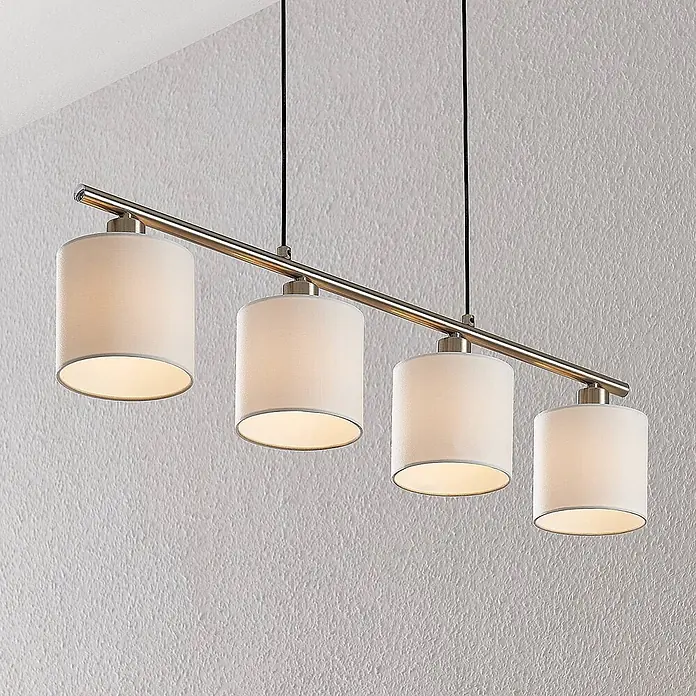 Lindby Pendelleuchte Stannis - L x B x H: 75 x 12 x 13,5 cm, weiß / opal, nickel matt, weiß, E14 - Vierflammige Pendelleuchte mit hellen Stoffschirmen und gebürsteter Metallstange. Von der Decke hängend.