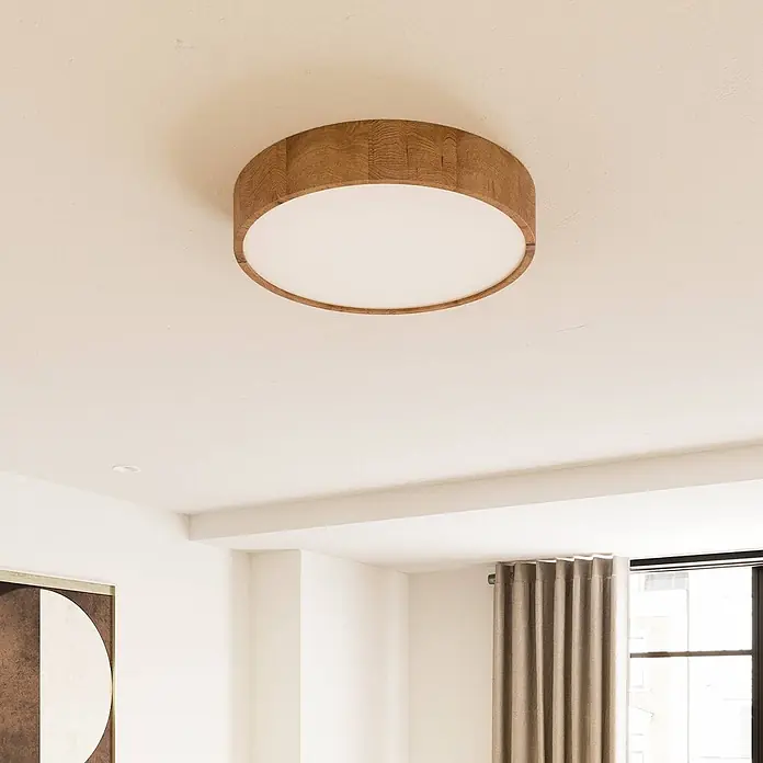 Envostar Deckenleuchte Kerio - Holz hell, E27 - Kreisförmige Deckenleuchte aus Holz mit weißem Diffusor, bündig an einer Decke montiert.