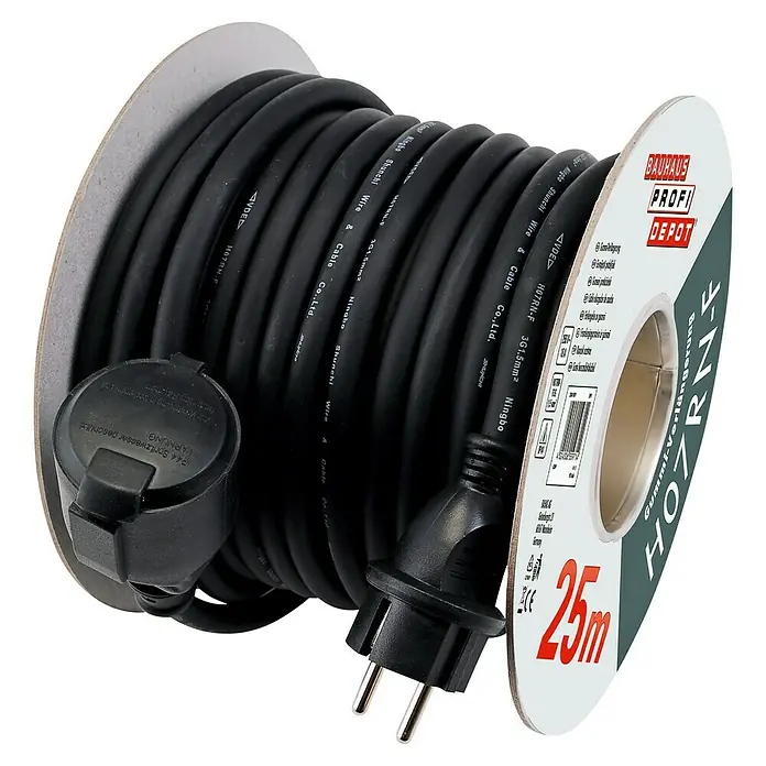 Profi Depot Alargo - 25 m, Negro, IP44, H07RN-F - Un carrete de cable con cable de goma negro, enchufe y acoplamiento de Bauhaus Profi Depot. 25m cable de goma H07RN-F.