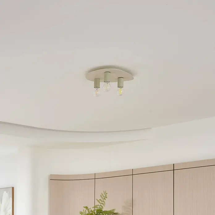 Lindby Deckenlampe in beige, hellgrün, Deckenleuchte -  - Dreiflammige hellbeige Deckenleuchte mit sichtbaren Filamentbirnen.