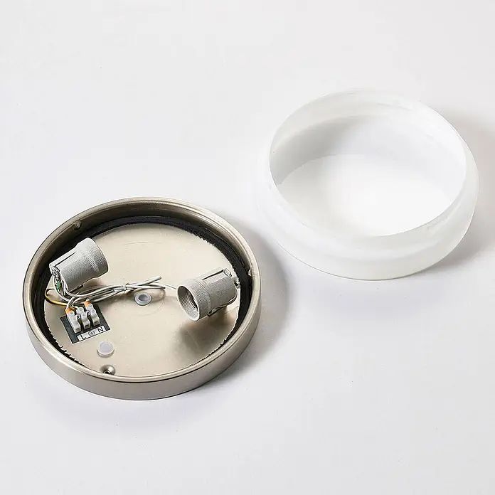 Lindby Deckenleuchte Amilia - alu / grau / zink, E27 - Runde Deckenleuchtebasis aus Metall mit zwei Fassungen und separater weißer Milchglasschirm.