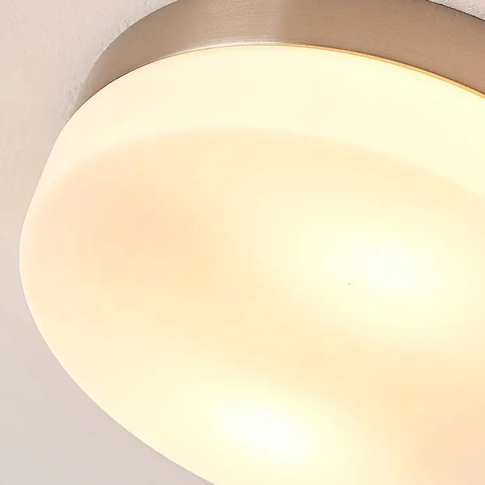 Lindby Deckenleuchte Amilia - alu / grau / zink, E27 - Runde Deckenleuchte mit mattiertem Glasdiffusor und gebürstetem Metallrand, die warmes Licht abgibt.