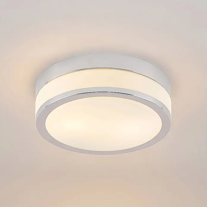 Lindby Deckenleuchte Flavi - L x B x H: 28 x 28 x 9 cm, chrom / silber, E27 - Moderne runde Chrom-LED-Deckenleuchte mit mattweißer Abdeckung.