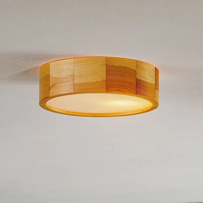 Envostar Deckenleuchte Kerio - L x B x H: 27 x 27 x 8 cm, Holz hell, E27 - Runde Deckenleuchte aus Holz mit warmem Licht, gemusterter Holzverkleidung und weißem Diffusor.