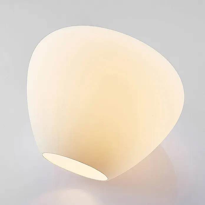 Lindby Deckenleuchte Bibiane - weiß / opal, E27 - Beleuchteter, unregelmäßiger, milchweißer Diffusor für Wand- oder Deckenleuchte, der warmes Licht abgibt.