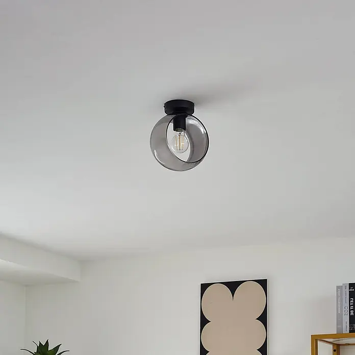 Lindby Deckenleuchte Roton - schwarz, alu / grau / zink, E27 - Schwarze Deckenleuchte mit Rauchglas-Kugelschirm, beherbergt eine sichtbare Filamentlampe.