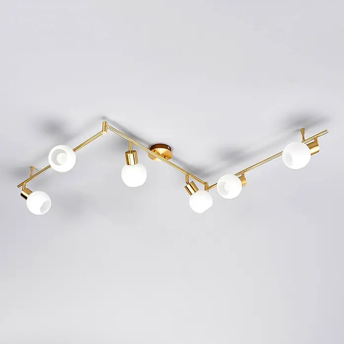 Lindby Deckenleuchte Elaina - messing / gold, E14 - Moderne goldene Deckenleuchte mit sechs weißen Kugelschirmen an verstellbaren Armen.