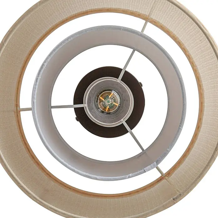 Lindby Deckenleuchte Soula - creme / amber, E27 - Blick von unten auf einen zweilagigen Stofflampenschirm (beige/hellgrau) mit dunklem Leuchtmittelgehäuse und warmer Glühbirne.
