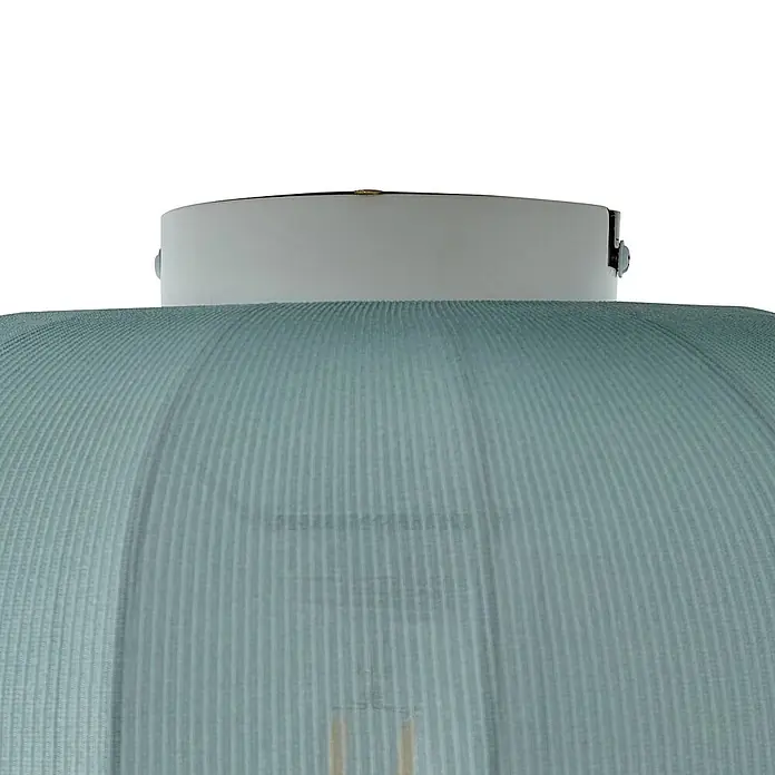 Lindby Deckenleuchte Helin - L x B x H: 35 x 35 x 32 cm, blau, E27 - Hellblauer gerippter Stoff-Lampenschirm und weiße Metallhalterung.