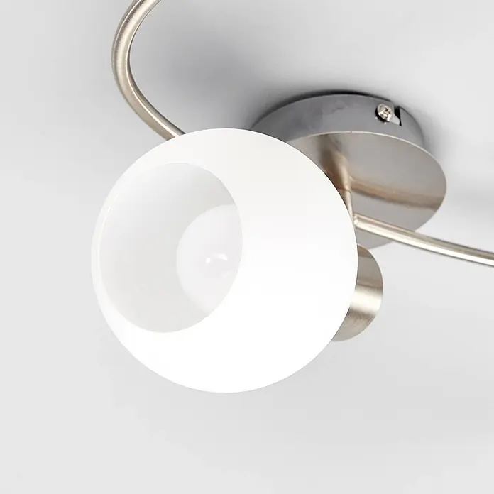 Lindby Deckenlampe Glas Metall nickel matt, Deckenstrahler, Strahler -  - Gebürsteter Deckenstrahler aus Metall mit weißem Glaskugelschirm und sichtbarer Glühbirne.