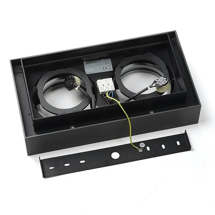 Arcchio Deckenleuchte Ronka - schwarz, schwarz, GU10 - Schwarze, rechteckige Einbauleuchte mit Innenverdrahtung, Lampenfassungen und separater Montagehalterung.