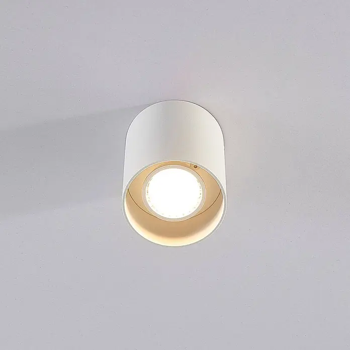 Arcchio Deckenstrahler Carson - weiß / opal, weiß / opal, GU10 - Weißer zylindrischer Aufbau-Downlight mit leuchtender integrierter LED-Birne.