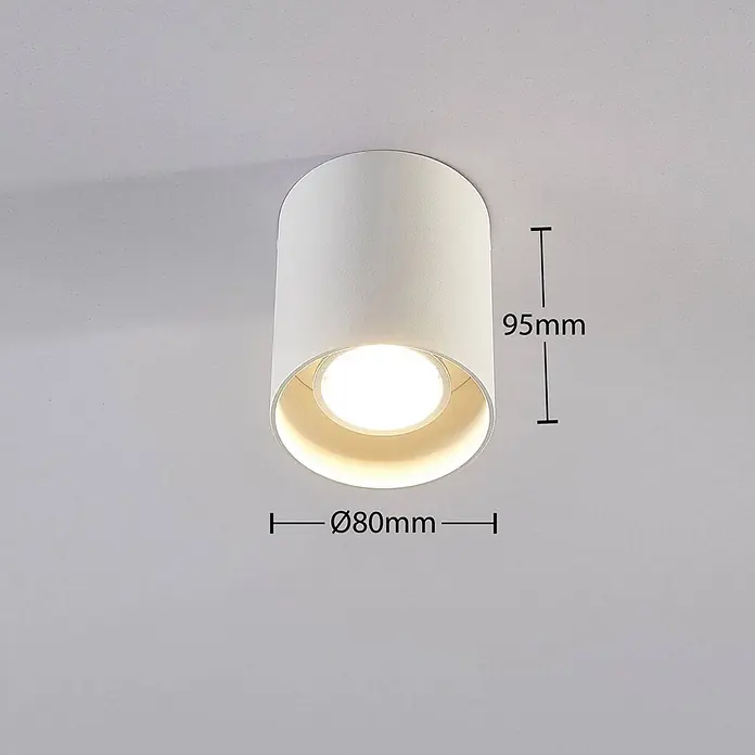 Arcchio Deckenstrahler Carson - weiß / opal, weiß / opal, GU10 - Weißer zylindrischer Aufbau-Downlight, beleuchtet. Misst Ø80mm Durchmesser und 95mm Höhe.