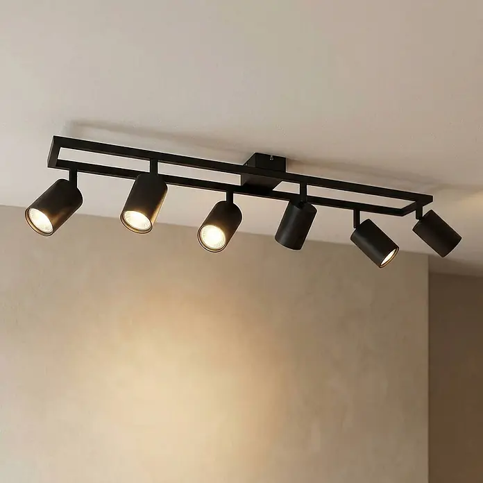 Lindby Deckenstrahler Bravius - L x B x H: 80 x 12 x 15 cm, schwarz, schwarz, GU10 - Schwarze Deckenleuchte aus Metall mit sechs verstellbaren Strahlern.