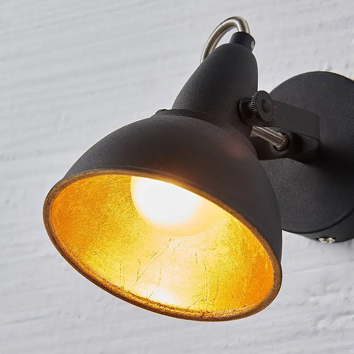 Lindby Deckenstrahler Julin - L x B x H: 16,5 x 11 x 14,5 cm, schwarz, schwarz, E14 - Schwarze Wandleuchte mit goldener Innenseite, leuchtend. Verstellbares Spot-Design.