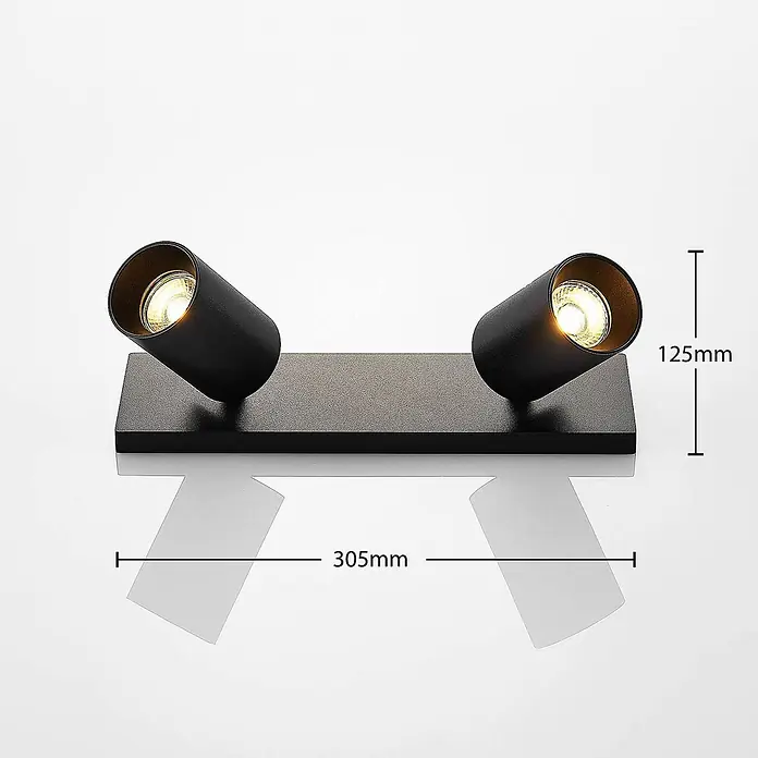 Arcchio Deckenstrahler Brinja - L x B x H: 30,5 x 9 x 12,5 cm, schwarz, schwarz, GU10 - Schwarze Doppel-Strahlerleuchte mit zwei verstellbaren zylindrischen Lichtern auf rechteckigem Sockel, beleuchtet.
