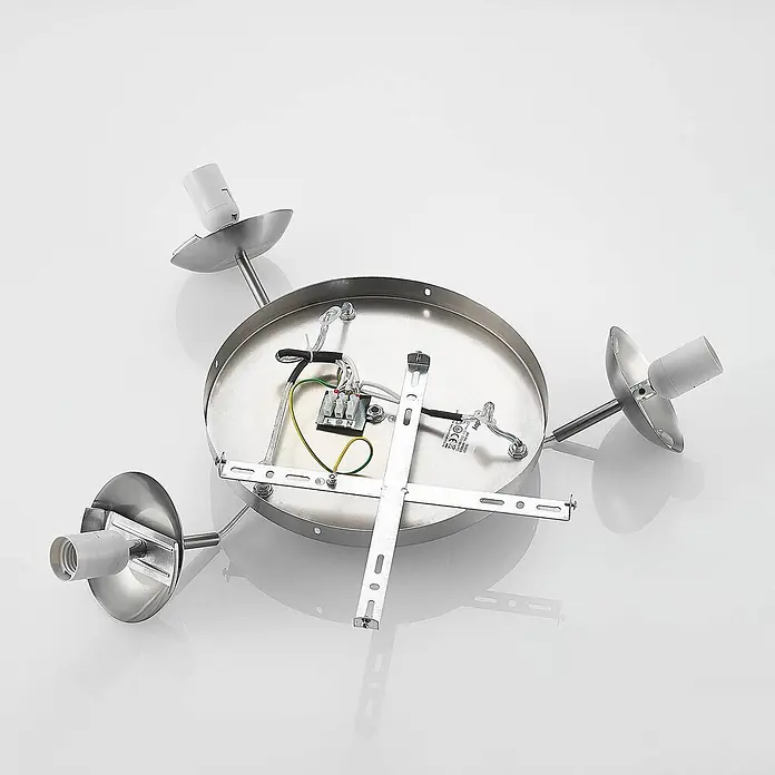 Lindby Pendelleuchte Heleska - weiß / opal, nickel matt, opalweiß, E27 - Unterseite einer dreiflammigen Deckenleuchte aus gebürstetem Metall, mit Verkabelung, Fassungen und Montagebügel.