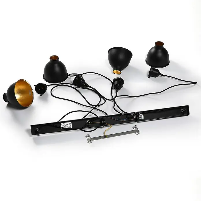 Lindby Pendelleuchte Jasminka - L x B x H: 97,5 x 15,5 x 20 cm, schwarz, Schwarz, gold, E27 - Zerlegte schwarze Deckenleuchte mit vier goldgefütterten Schirmen, Verkabelung, Fassungen und Montagebasis.