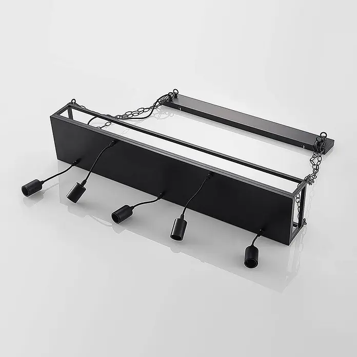 Lindby Pendelleuchte Kirista - L x B x H: 100 x 20 x 15 cm, Schwarz, E27 - Schwarze rechteckige Pendelleuchte aus Metall mit fünf hängenden Lampenfassungen und Aufhängeketten.