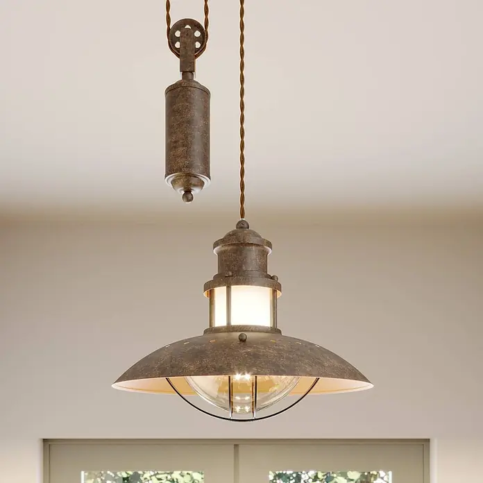 Lindby Pendelleuchte Louisanne - braun / rost, braun, klar, satiniert, E27 - Rustikale Industrie-Pendelleuchte in Altbronze mit Flaschenzugsystem und Glasschirm.