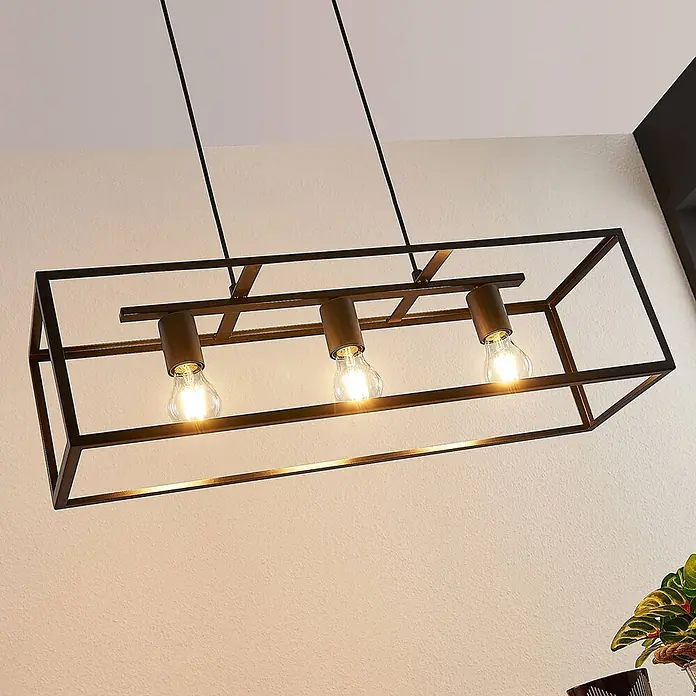Lindby Pendelleuchte Emily - L x B x H: 72 x 20 x 20 cm, schwarz, Schwarz matt, E27 - Rechteckige Pendelleuchte aus dunklem Metall mit drei sichtbaren Glühbirnen, von der Decke hängend.