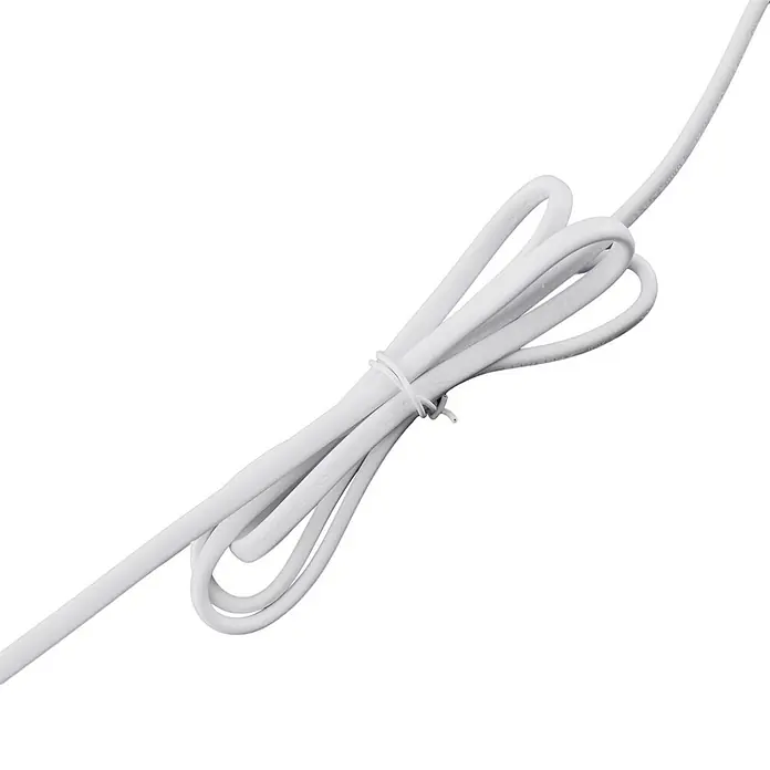 Lindby Klemmleuchte Jyla - Farbe Gehäuse: weiß / opal - Weißes Elektrokabel, aufgewickelt und mit einem weißen Kabelbinder gesichert.