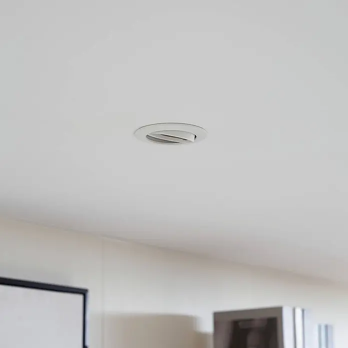 Prios Einbauleuchte Fibur - weiß / opal - Weißer Einbaustrahler mit verstellbarem Innenring, bündig in einer Decke.