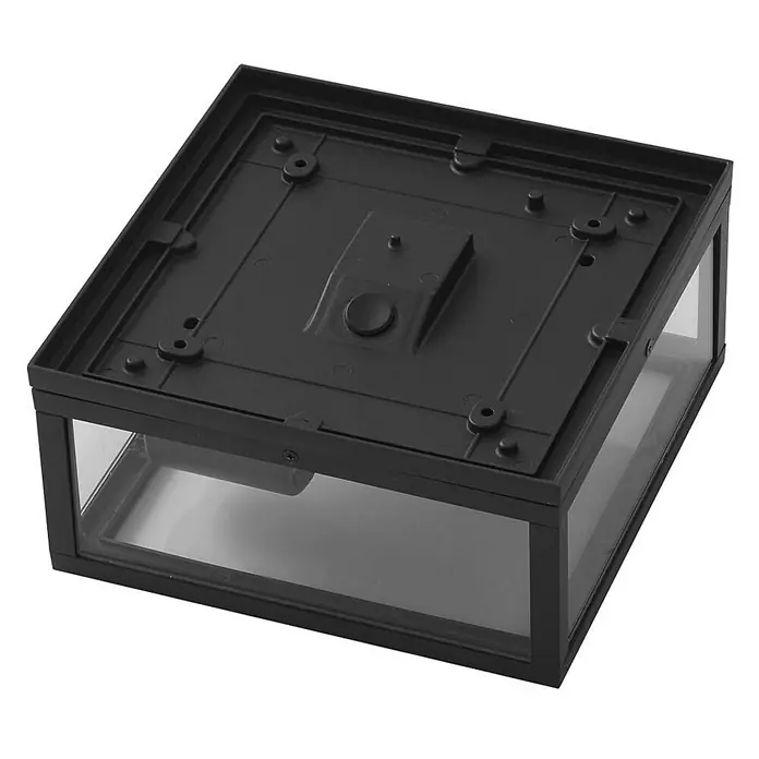 Lindby Außenwand- & Deckenleuchte Kremena - schwarz, klar / transparent, IP44 - Schwarze quadratische Außenleuchte mit klaren Glaspaneelen, Ansicht der Montagebasis.