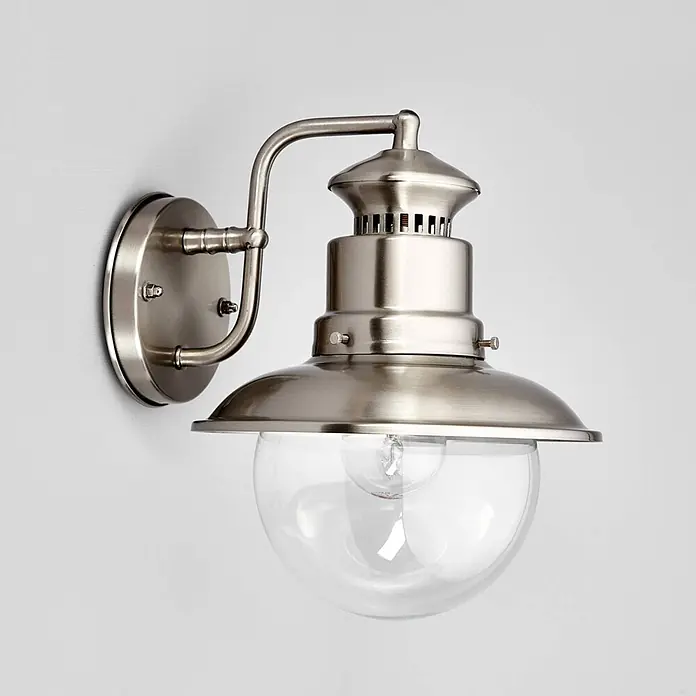 Lindby Außenwandleuchte Gwendolyn - alu / grau / zink, klar / transparent, IP44 - Wandleuchte aus gebürstetem Nickel mit klarem Glas und sichtbarer Glühbirne.